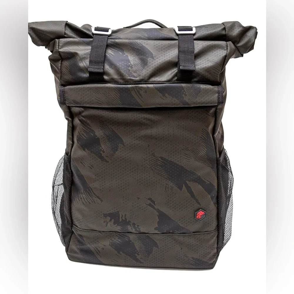 Barrier Bag *NWT* 20L FARADAY Backpack